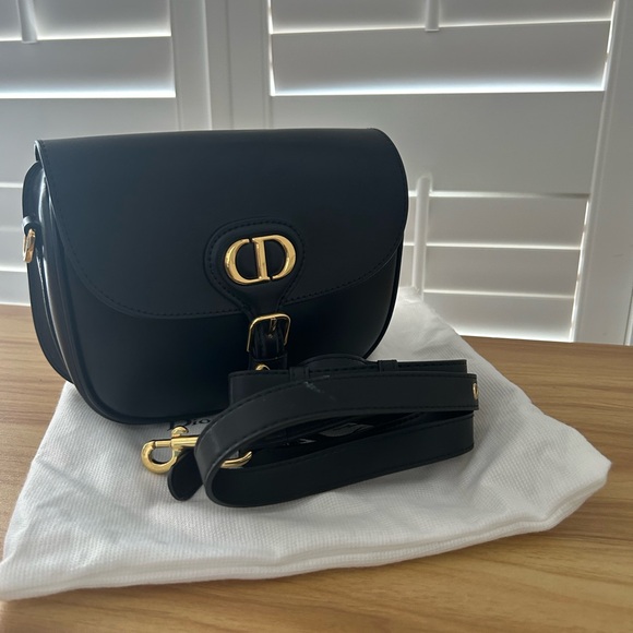 Inspired Black Leather Crossbody Bag - Picture 1 of 3